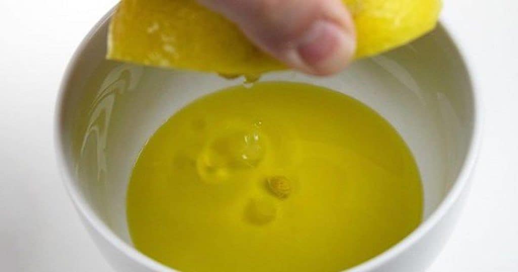 Combine A Tbsp Of Olive Oil And 1 Lemon And You Will Remember Me for the Rest of Your Life